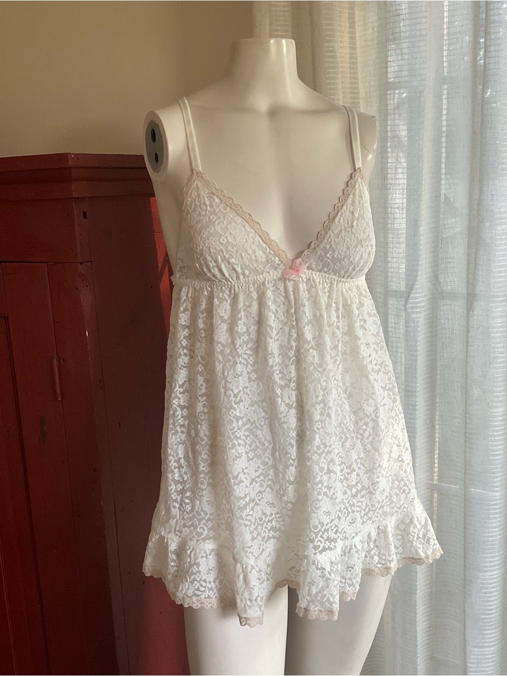 Vintage Victoria’s Secret Sheer Lace Cami Babydoll Nightgown L